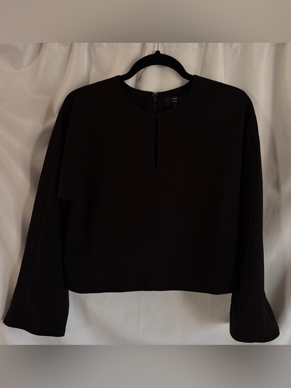 J Crew Black Long-Sleeve Cropped Blouse ~ Size 4 ~ Work, Party, Wedding, w Jeans
